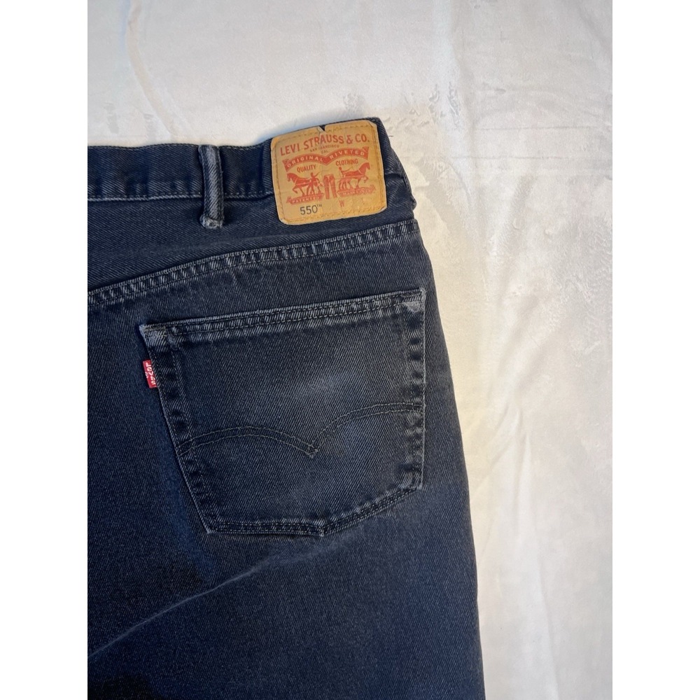 Levi's 550 Relaxed Black 3XL Jeans Comfy Style 54/28 Vintage Yellow Tag